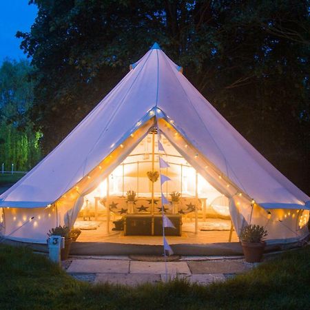 Oxford Riverside Glamping 외부 사진