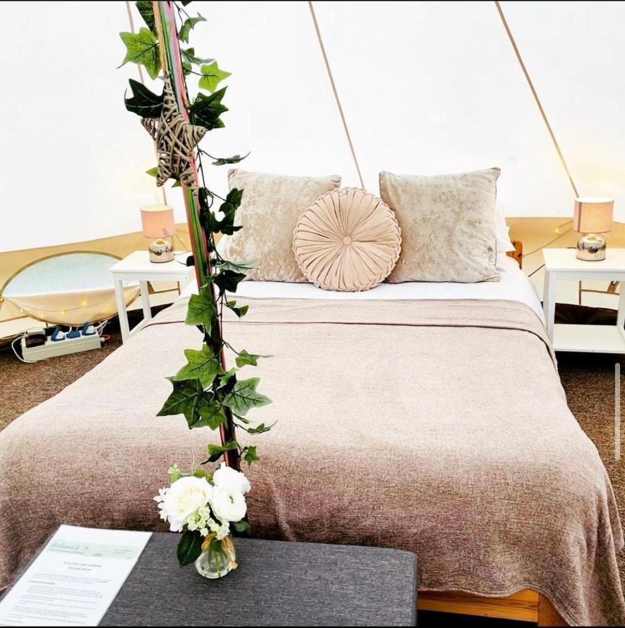 Oxford Riverside Glamping 외부 사진