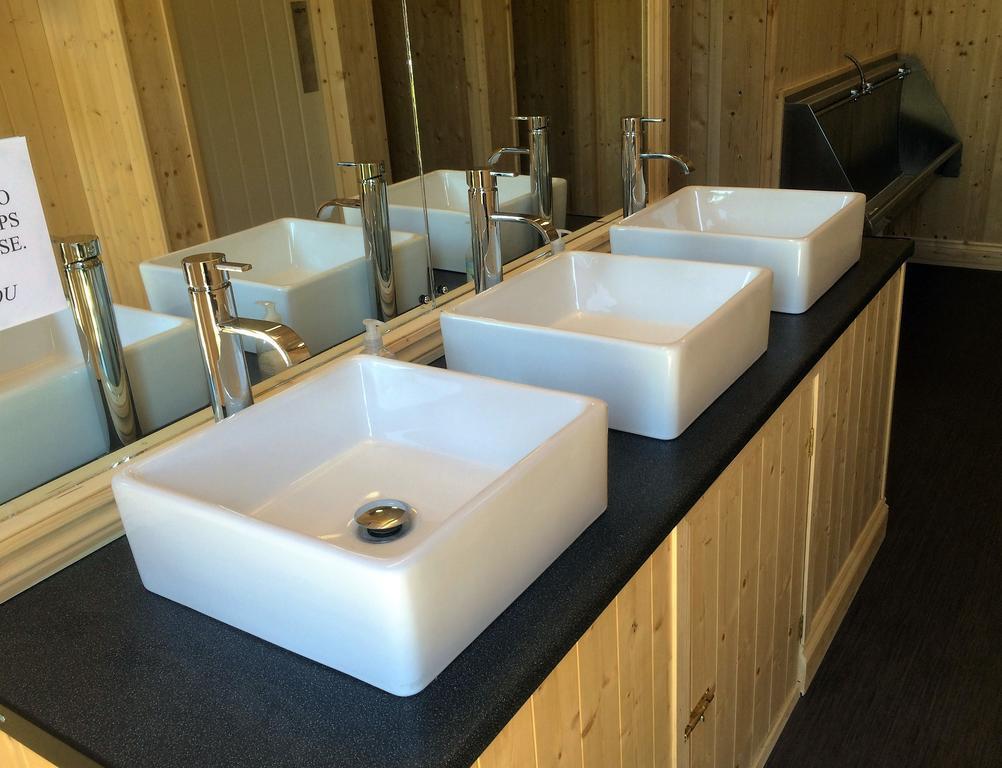 Oxford Riverside Glamping 외부 사진