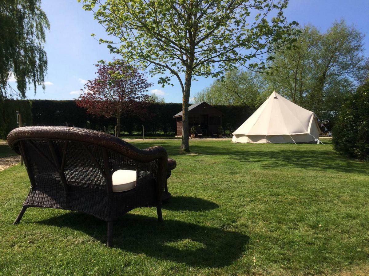 Oxford Riverside Glamping 외부 사진